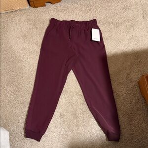 Lululemon NWT - On the Fly Plum Joggers